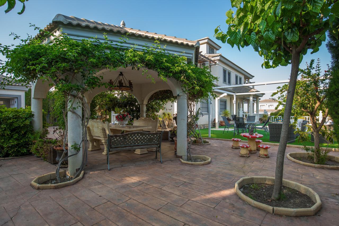 Fidalsa White House Premium Villa Tángel Eksteriør billede